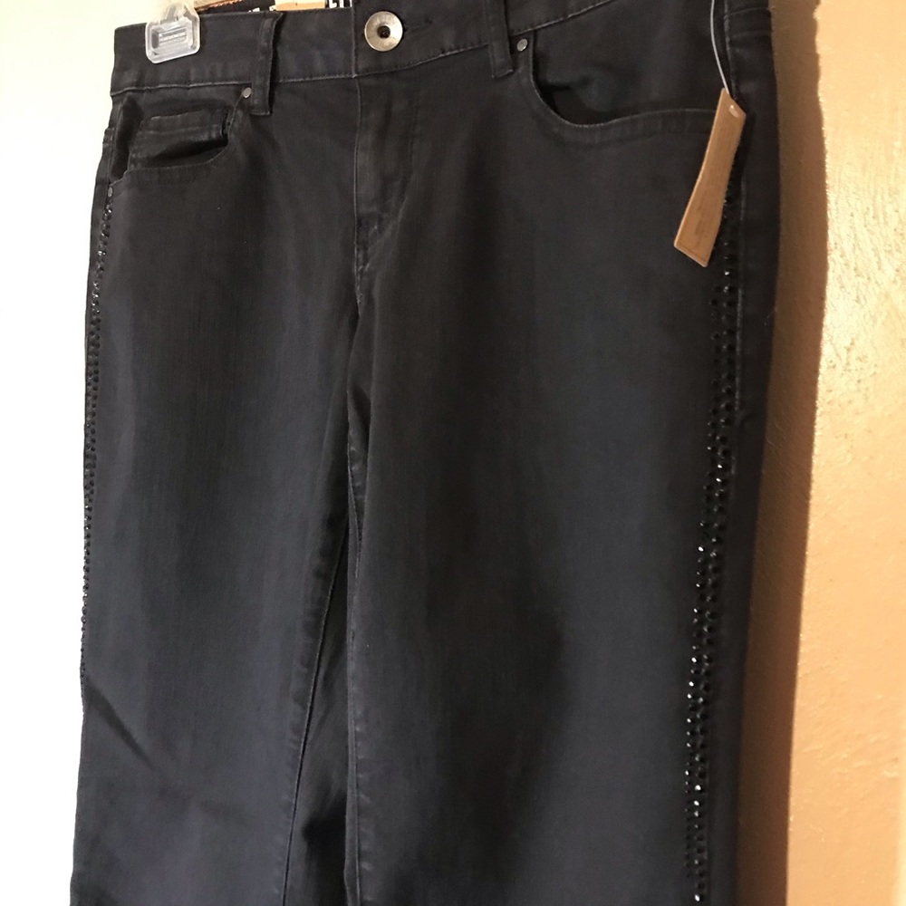 DKNY black denim jeans size 8, stretchy & pockets - Picture 4 of 6